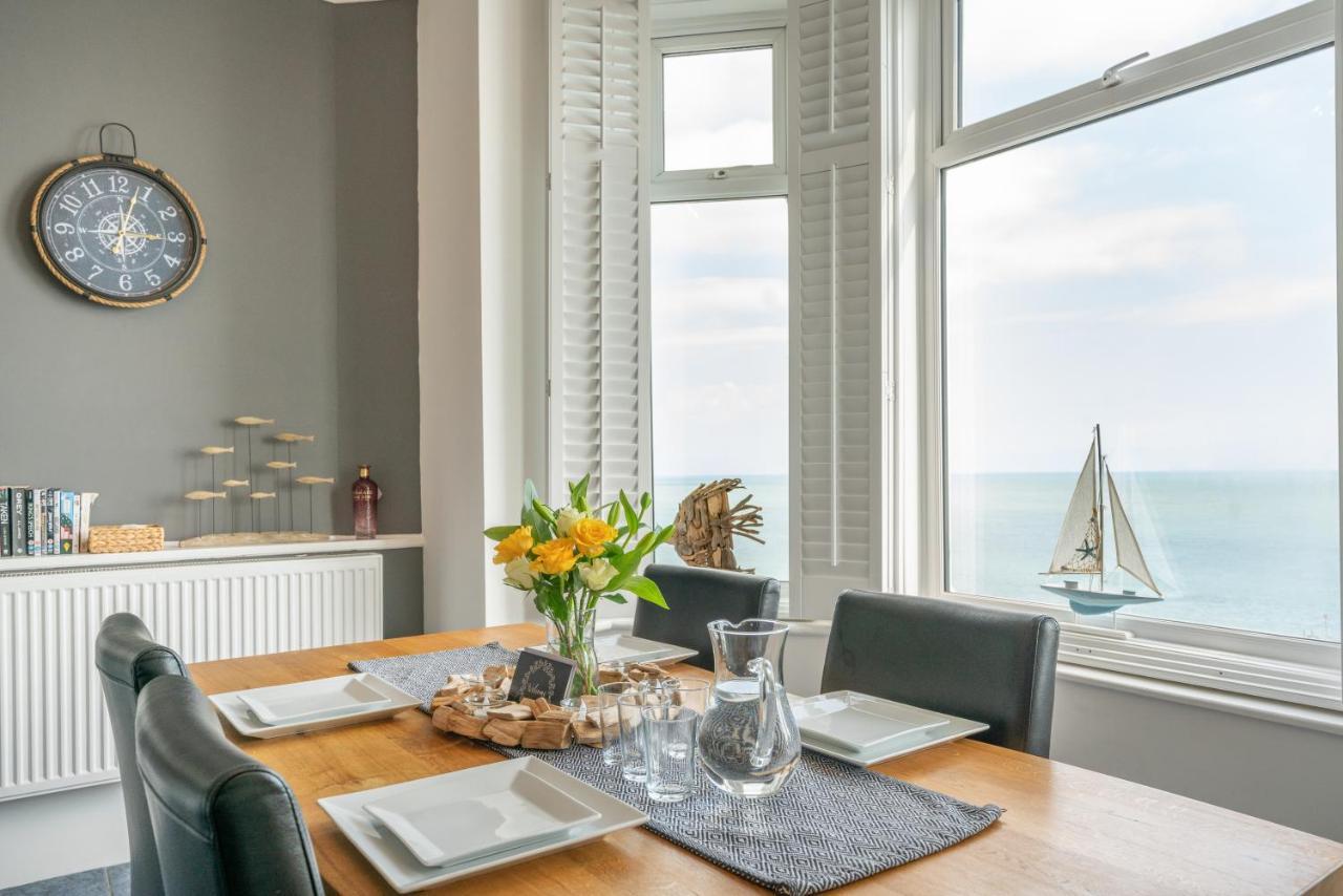 Stunning Sea Views Ventnor Apartment Exteriör bild
